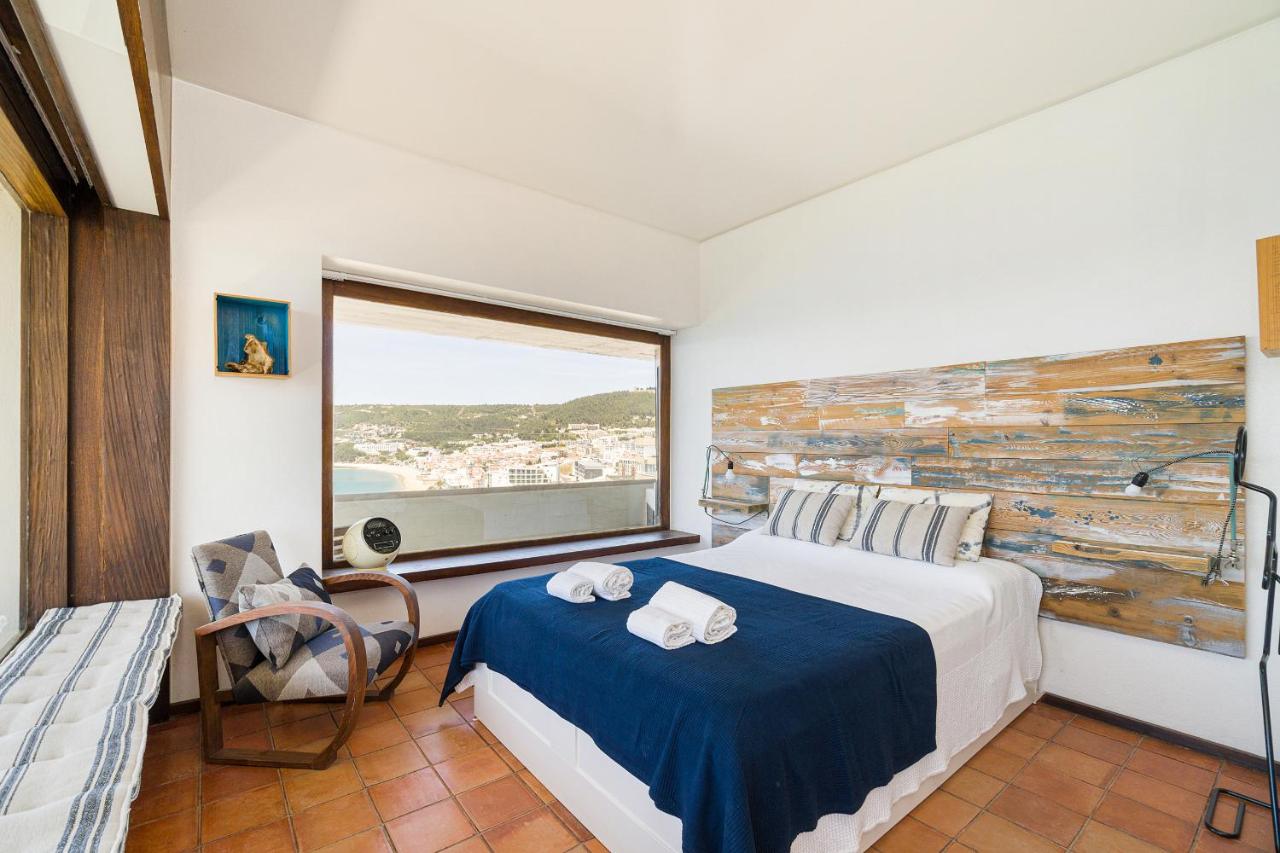 B&B Sesimbra - Premium Sesimbra Apartment, Private Beach Access, Garage, View - Bed and Breakfast Sesimbra