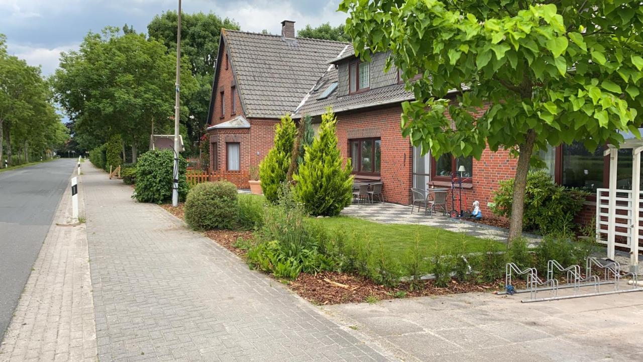 Pension zum Leuchtfeuer - Bed and Breakfast