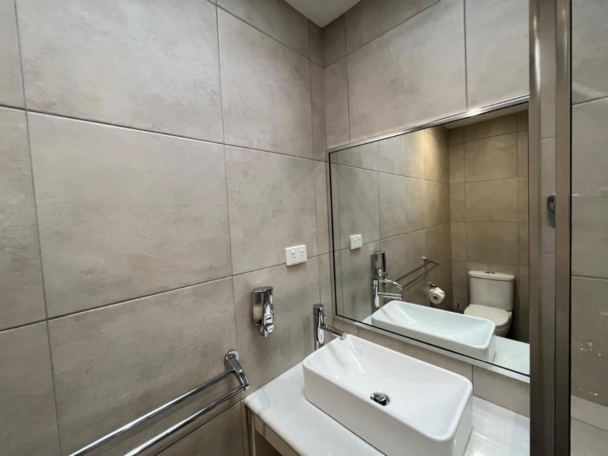 Superior Deluxe Family Room - 1 room