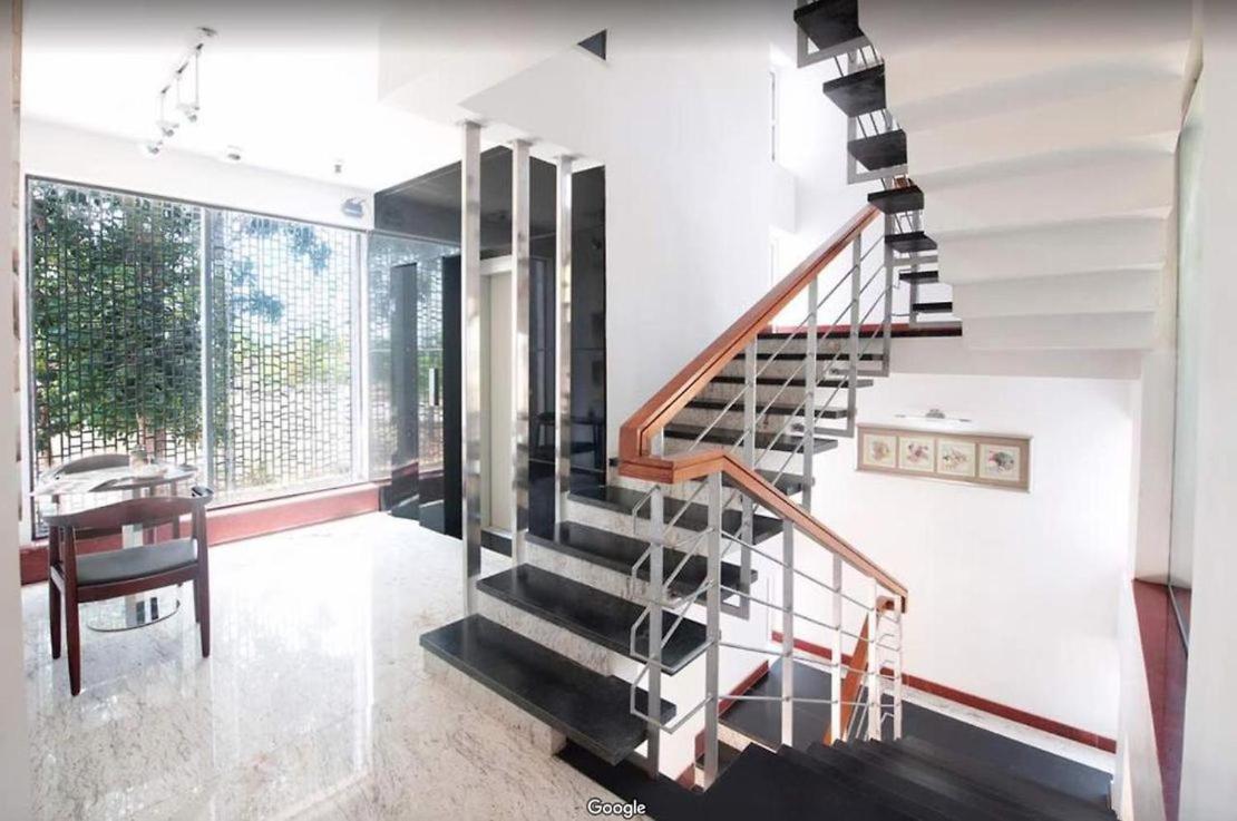 Avi Fortune Suites - Near Bangalore International Airport - B&B Bengaluru