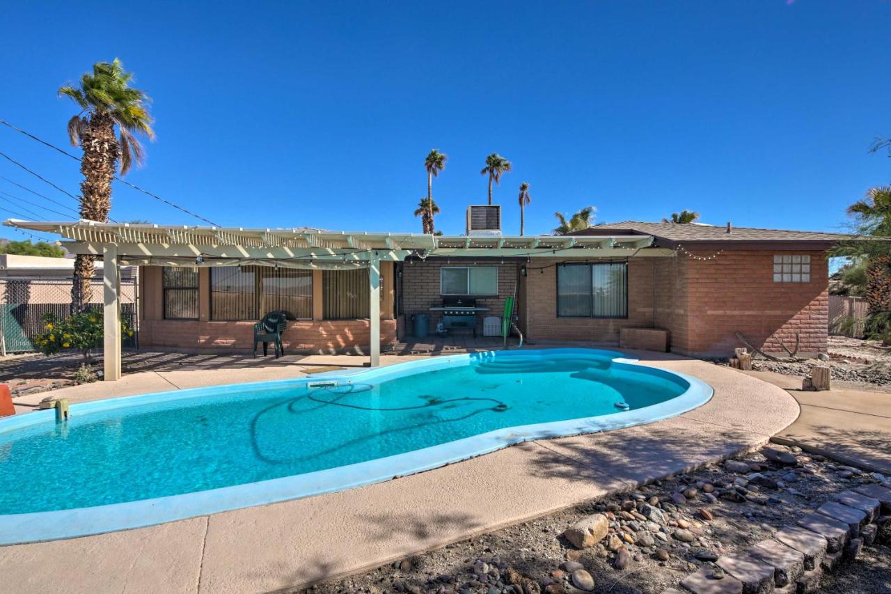 B&B Lake Havasu City - Lake Havasu City Home Pool, Pergola and Grill! - Bed and Breakfast Lake Havasu City