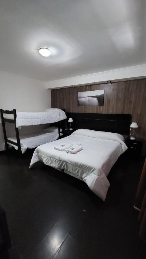 Chambre Triple avec Salle de Bains Privative