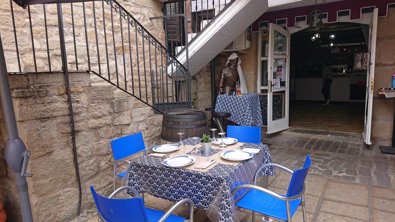 La Pata de Oca Hostal Rural y Albergue - B&B Torres del Río