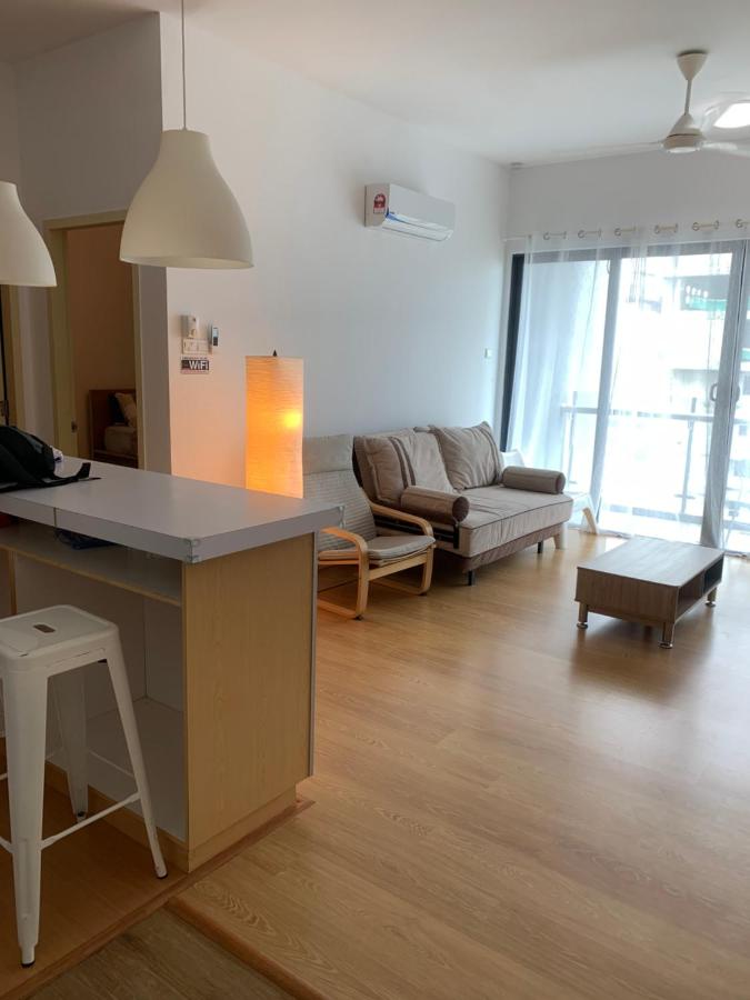 Apartamento con balcón