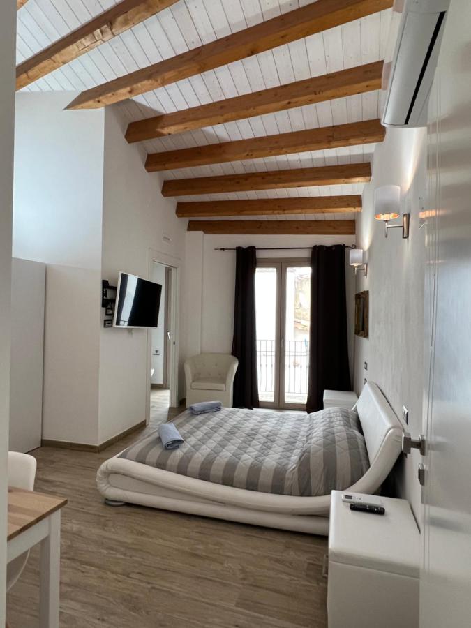L’ANGELO BIANCO - B&B Pula