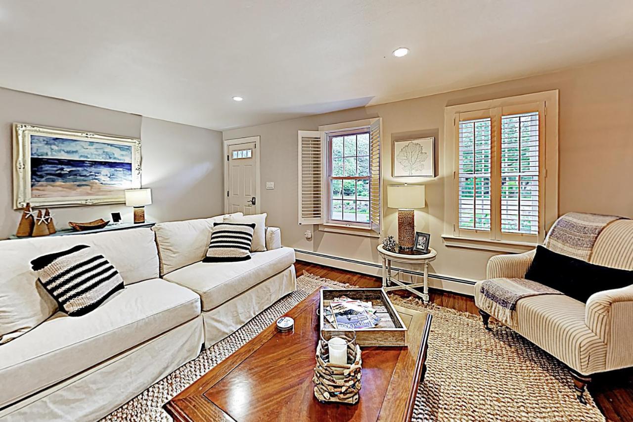 Little River Manor - B&B