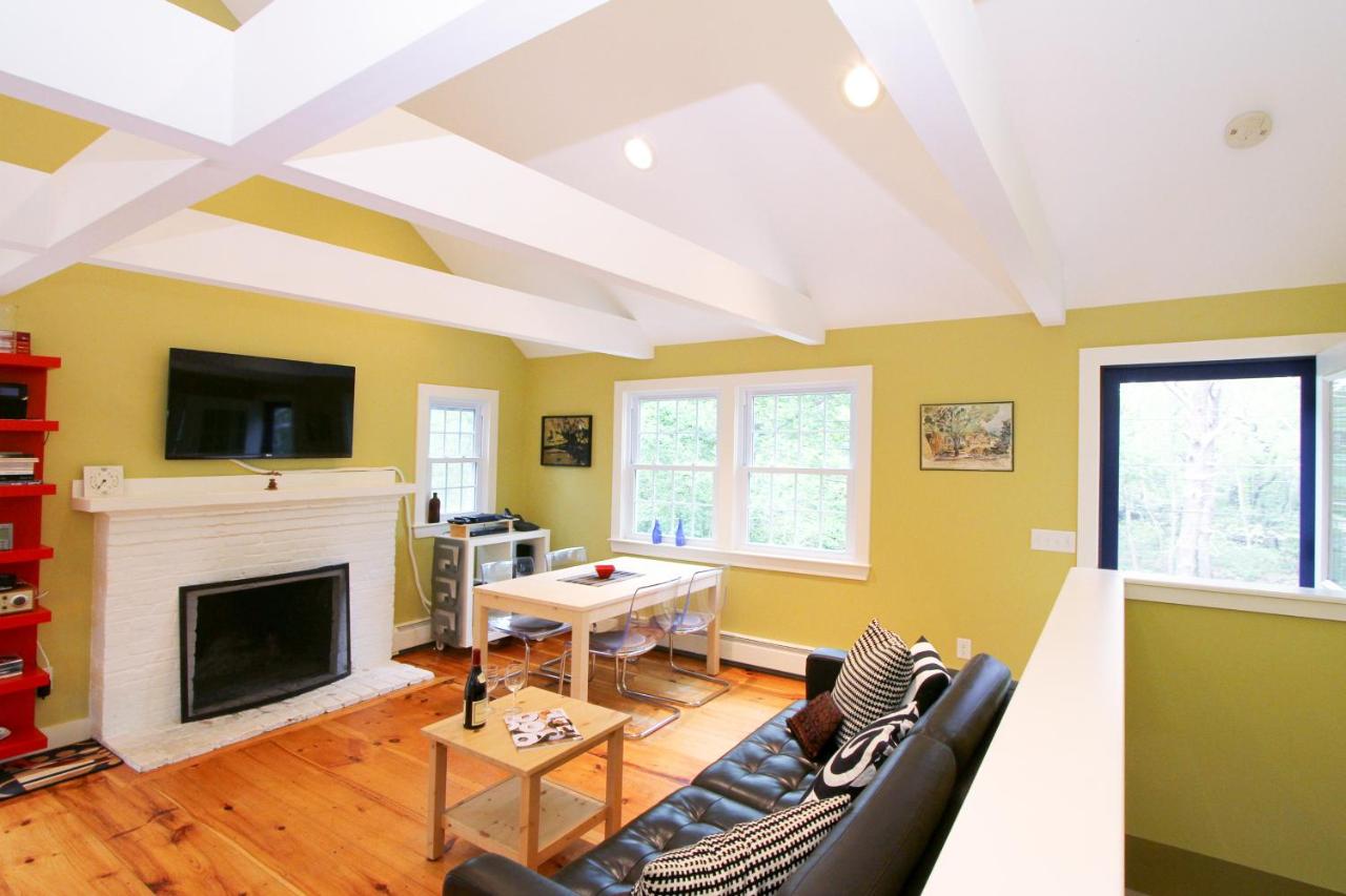 Trailview Manor - B&B