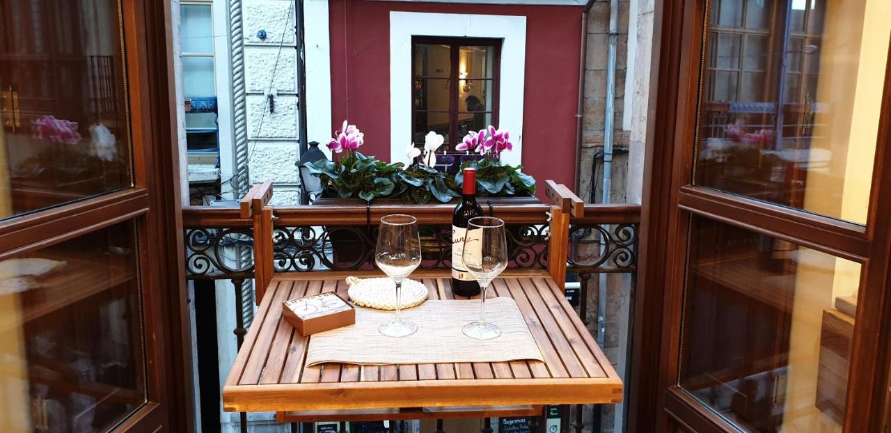 Ayuntamiento - Precioso con parking y WIFI - B&B