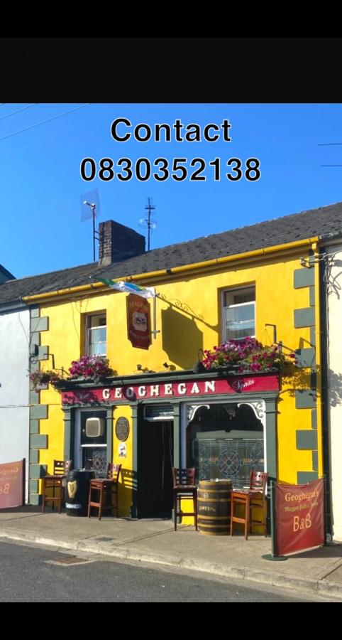 B&B Glin - Geoghegans Magpie Bar and B&B - Bed and Breakfast Glin