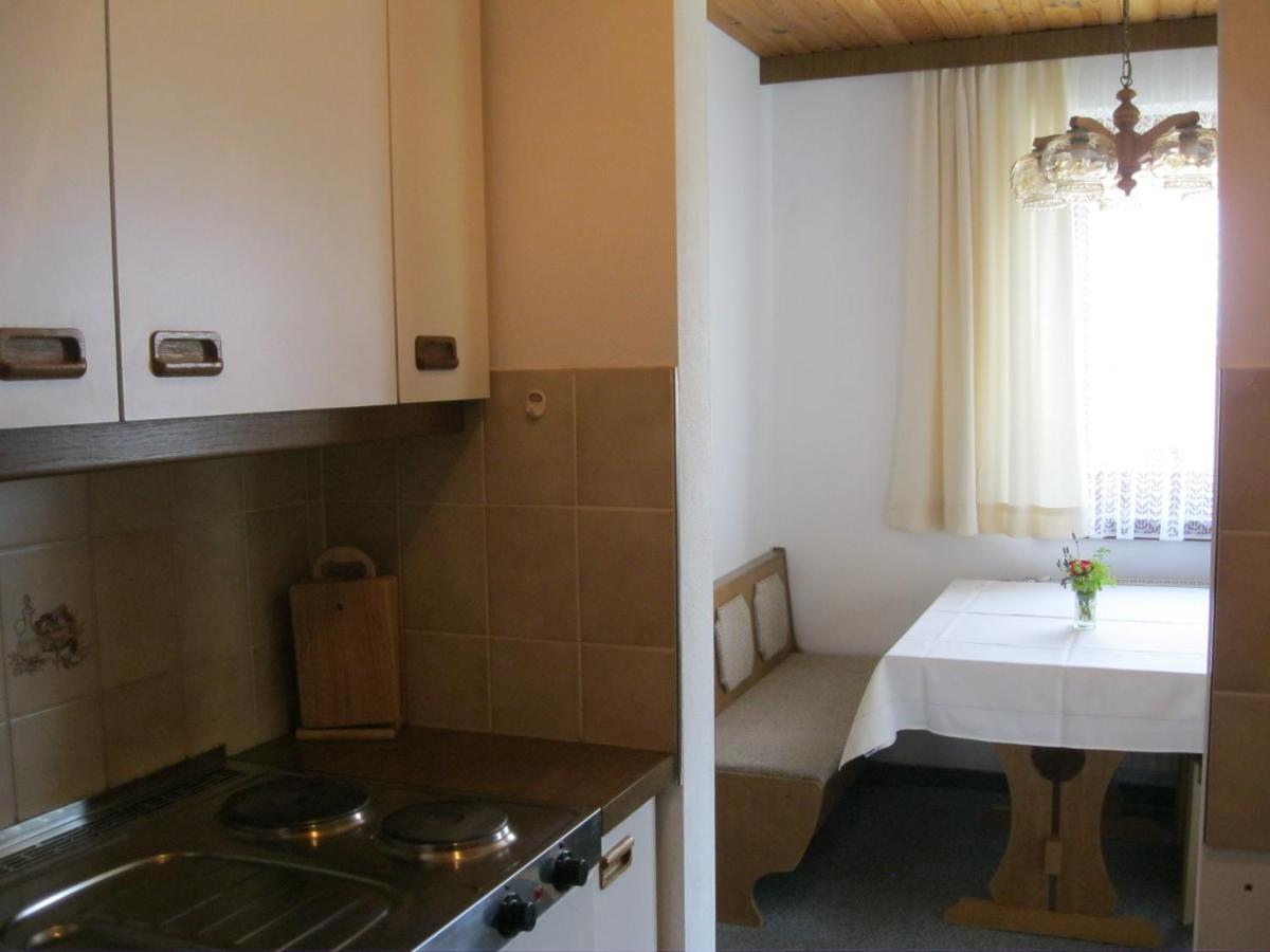 Appartamento con 1 Camera da Letto e Balcone o Terrazza