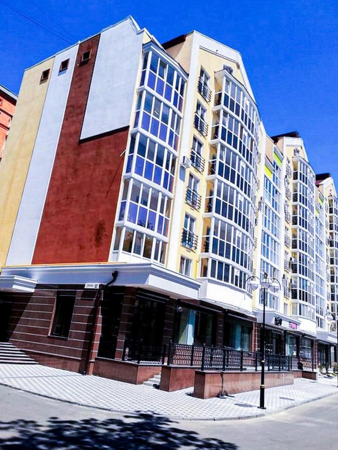 ApartPoltava Простора однокімнатна квартира в новобудові, Корпусний парк - B&B