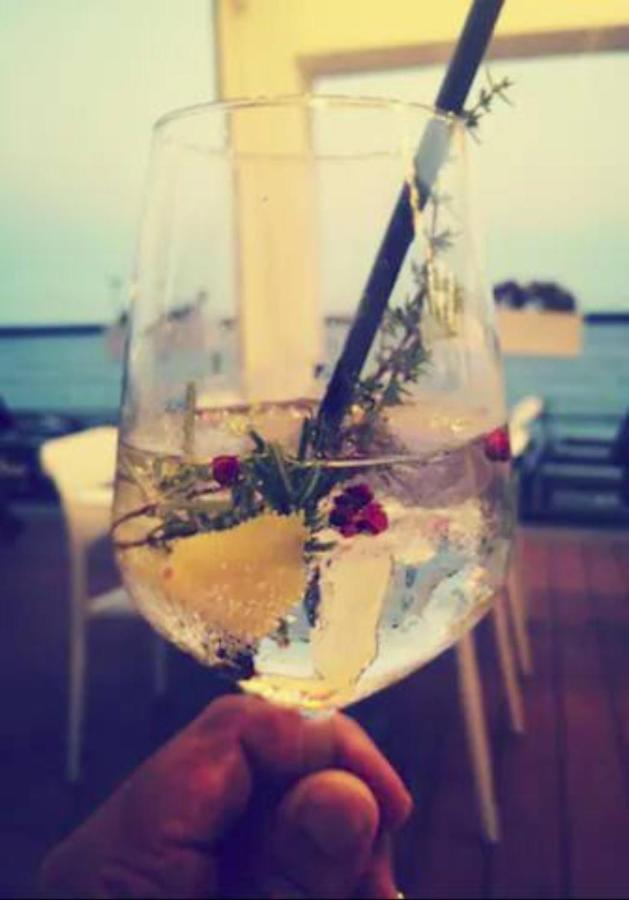 Appartamento con giardino a pochi minuti dal mare - #EssenzediMareSanremo - B&B