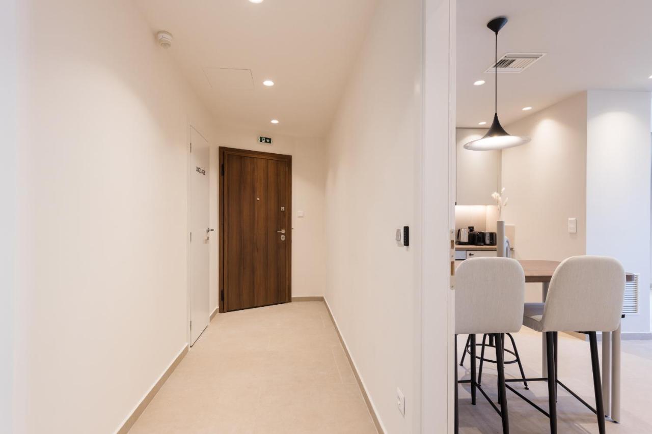 Luxury Apartments in Plaka by UPSTREET - B&B Athens