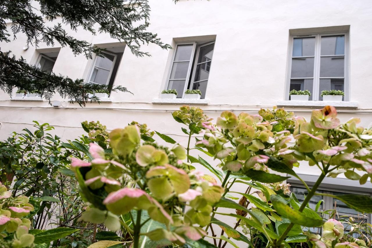 Le Vendome Suite