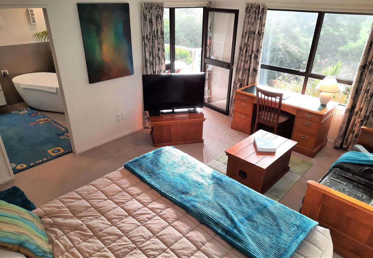 Deluxe Double or Twin Room with Balcony