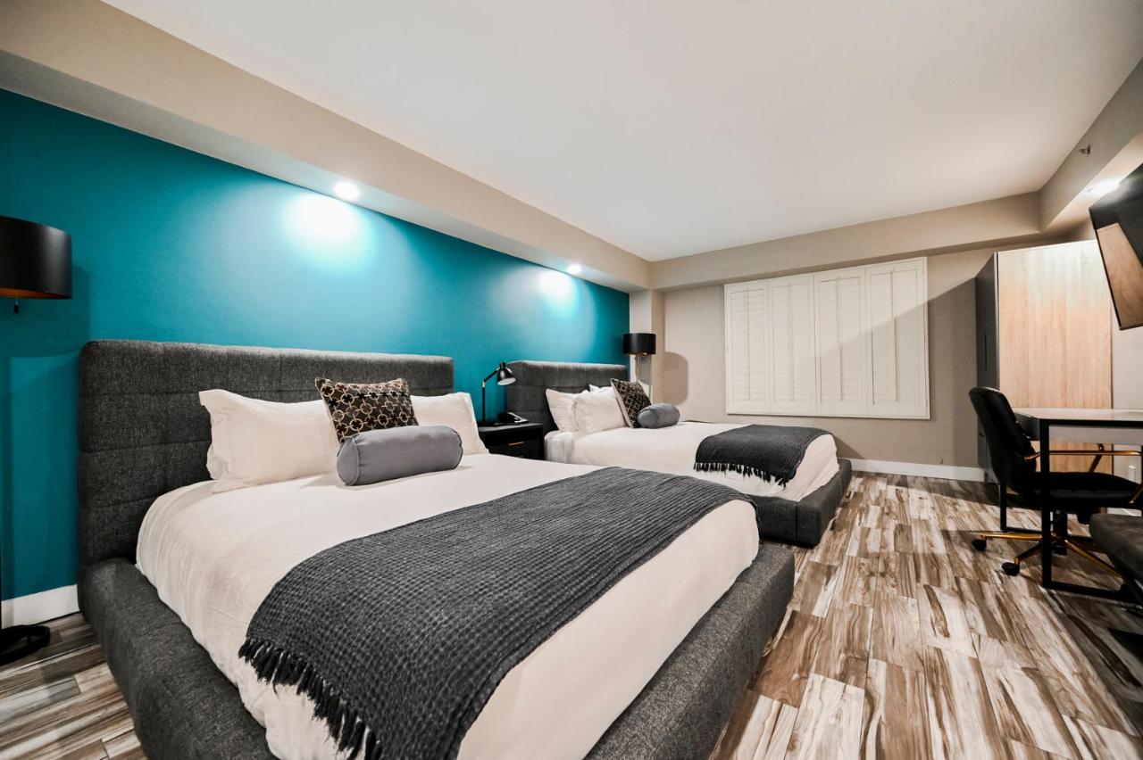 Two Bedroom Center Strip