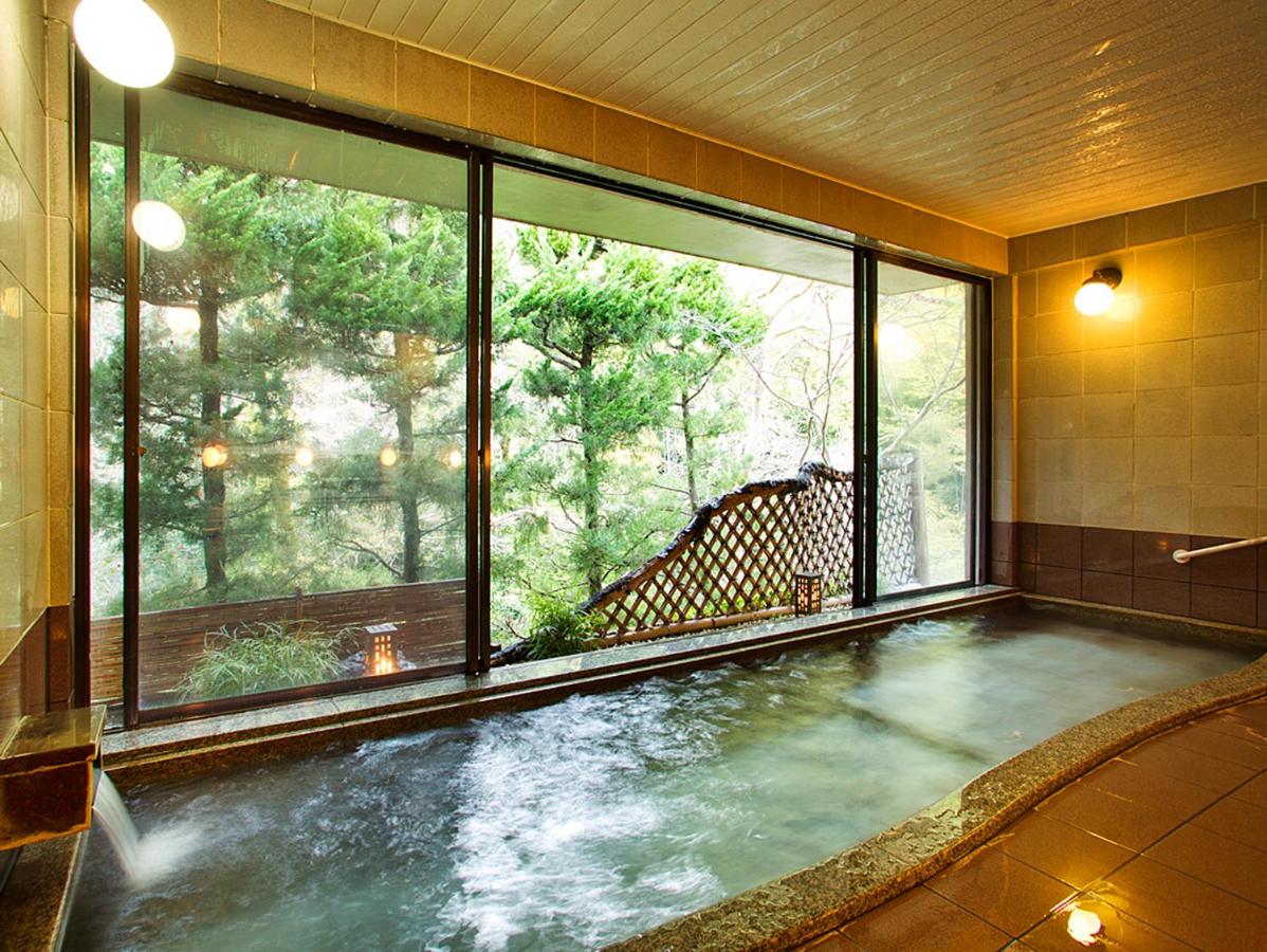 Japanese-Style Economy Twin Room with Shared Bathroom