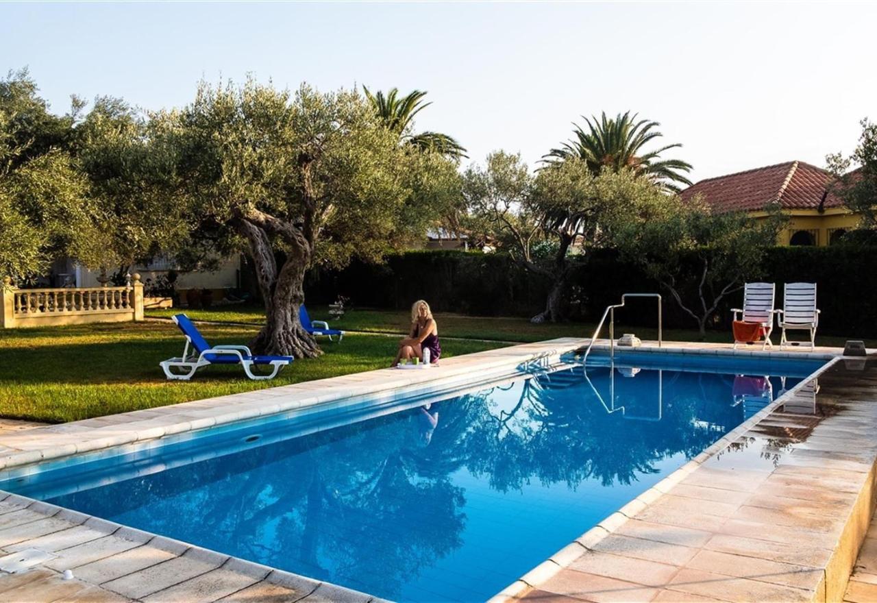 B&B Vinaròs - Villa with great pool dog friendly - Bed and Breakfast Vinaròs