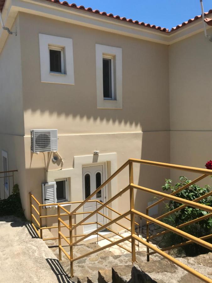 Maisonette sea view , Finikounda - B&B