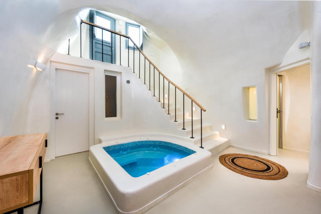 Suite mit Kingsize-Bett und Whirlpool