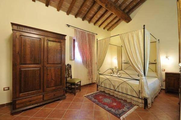Apartment - Split Level