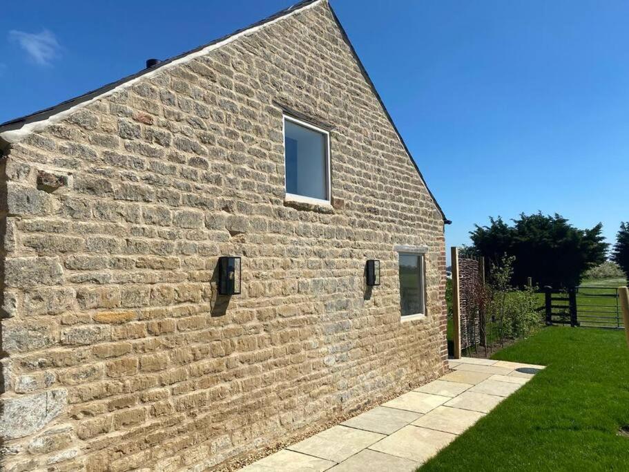 Linseed Barn- Stamford Holiday Cottages - Chambres d’hôtes