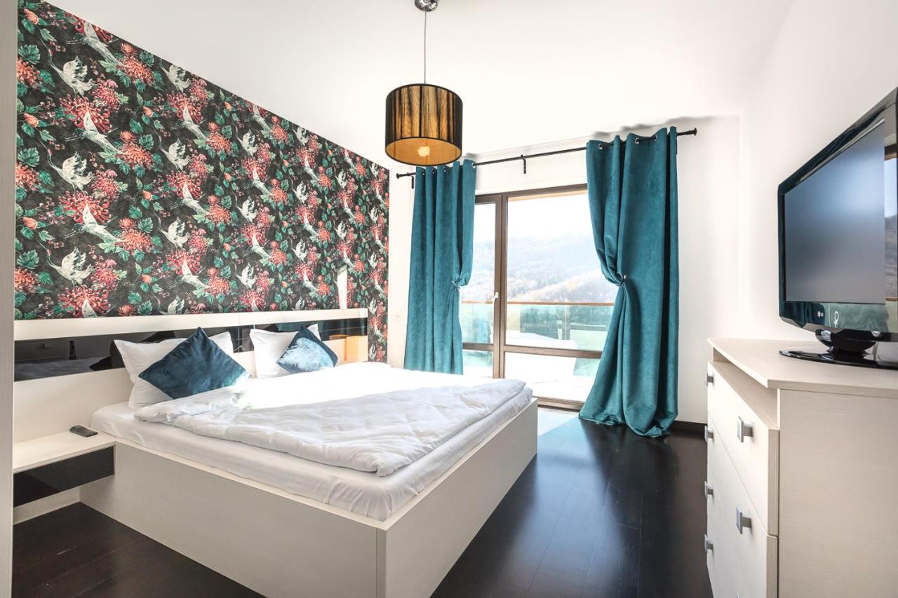 Appartamento con 2 Camere da Letto e con Vista Montagna