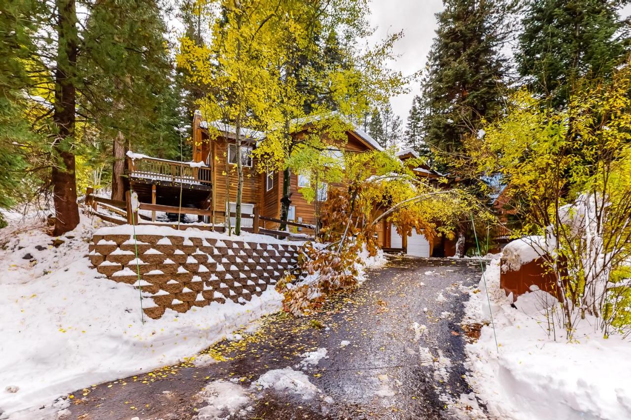 B&B Truckee - Laurelwood Manor - Bed and Breakfast Truckee