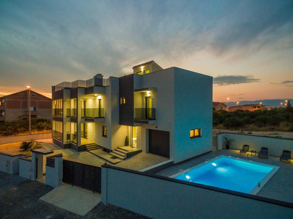 Villa Nika ZadarVillas - Chambres d'hôtes Zadar