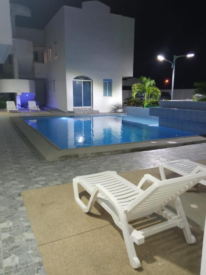 Departamento Tonsupa, Conjunto Santorini Blue - B&B