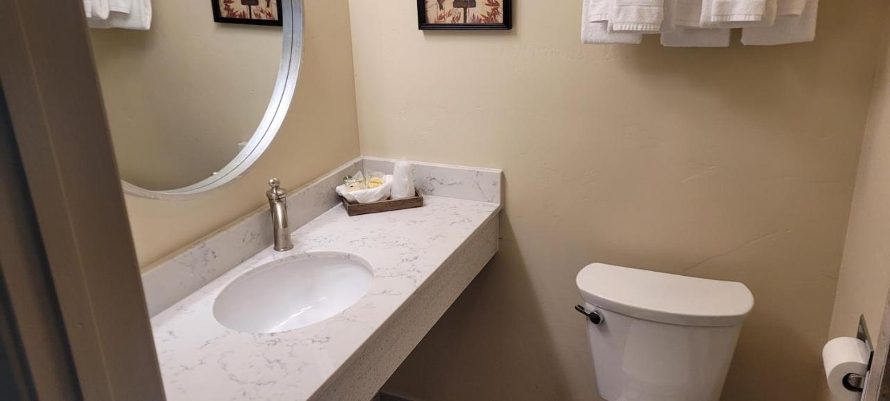 Deluxe Family Suite