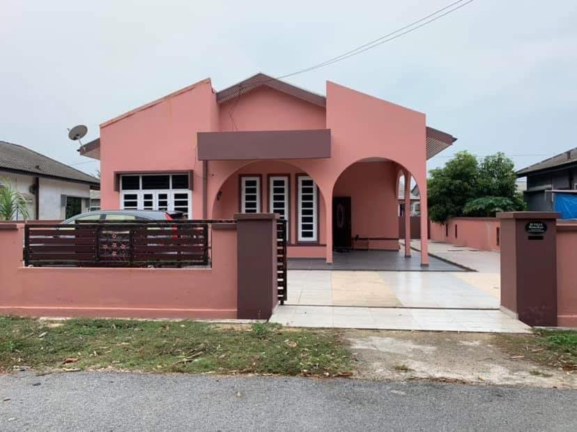 B&B Kuala Terengganu - BJ villa homestay - Bed and Breakfast Kuala Terengganu