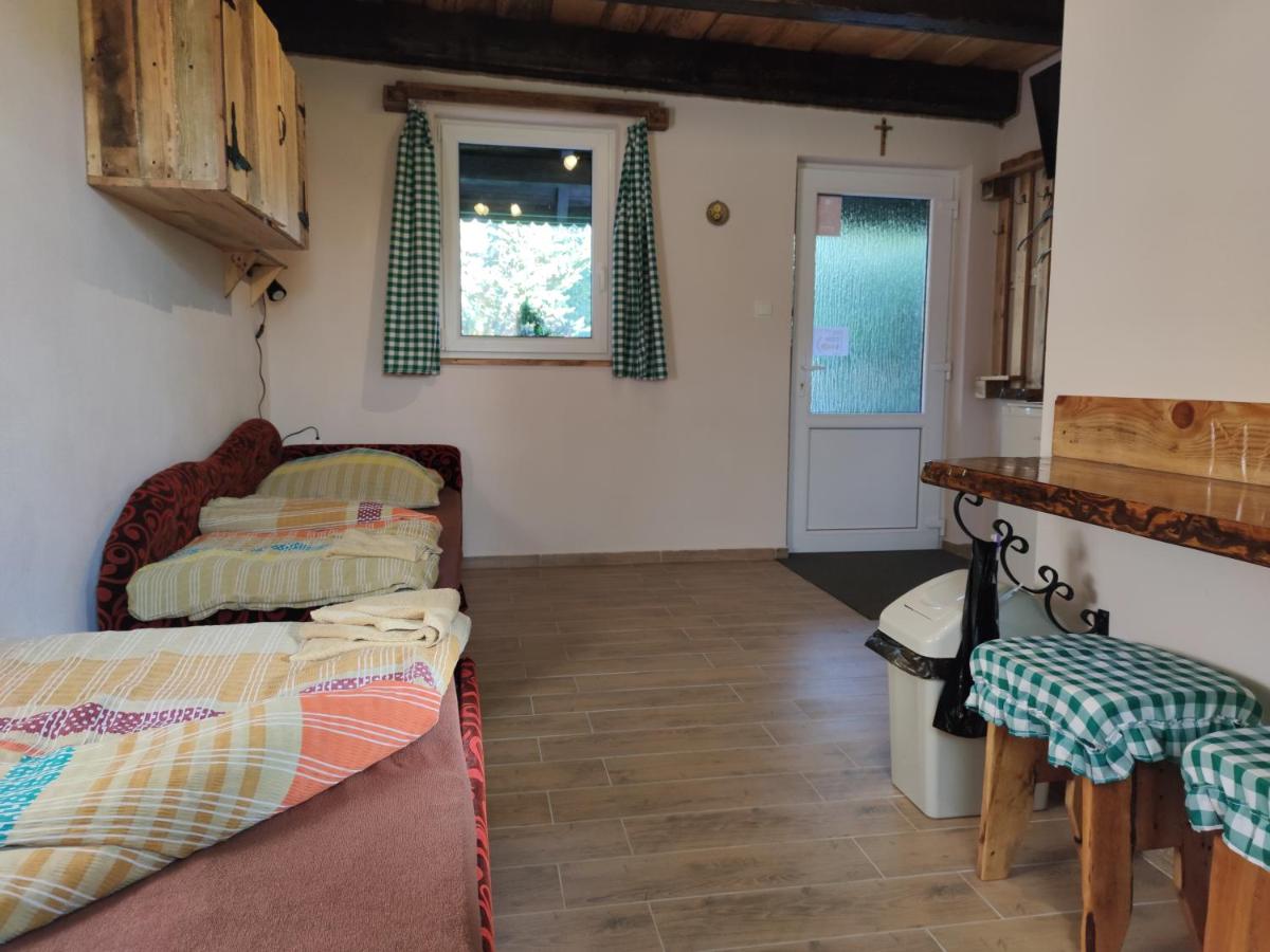 Standard Twin Room with Garden View