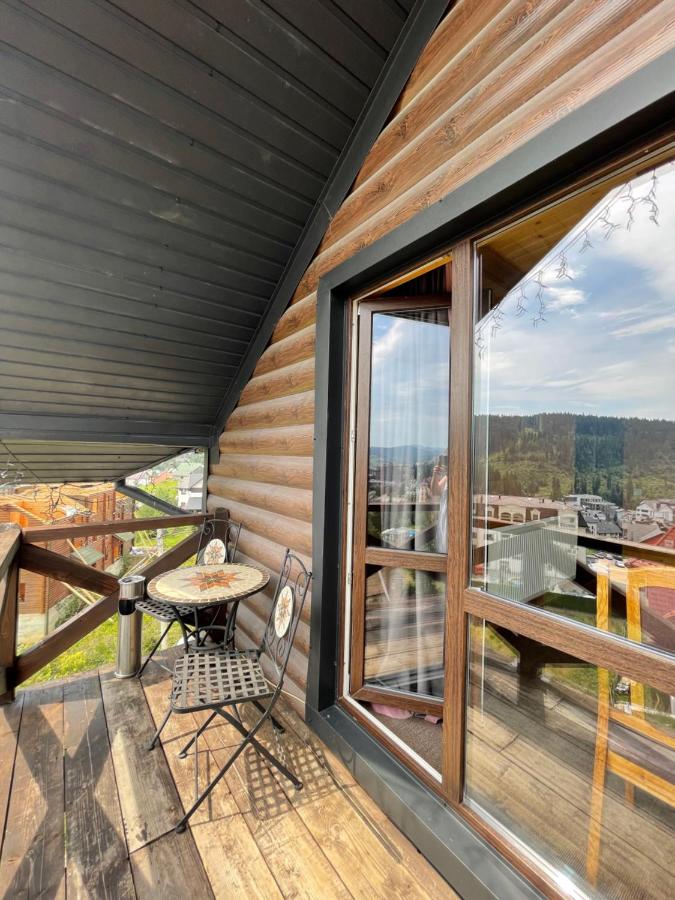 Camera Matrimoniale Superior con Balcone