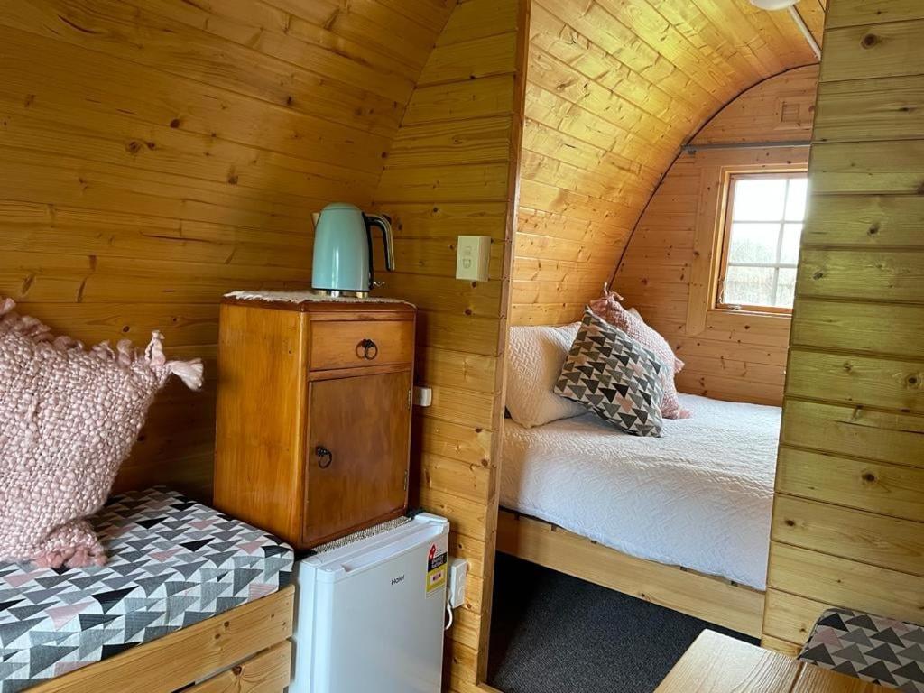 Habitación con cama grande 