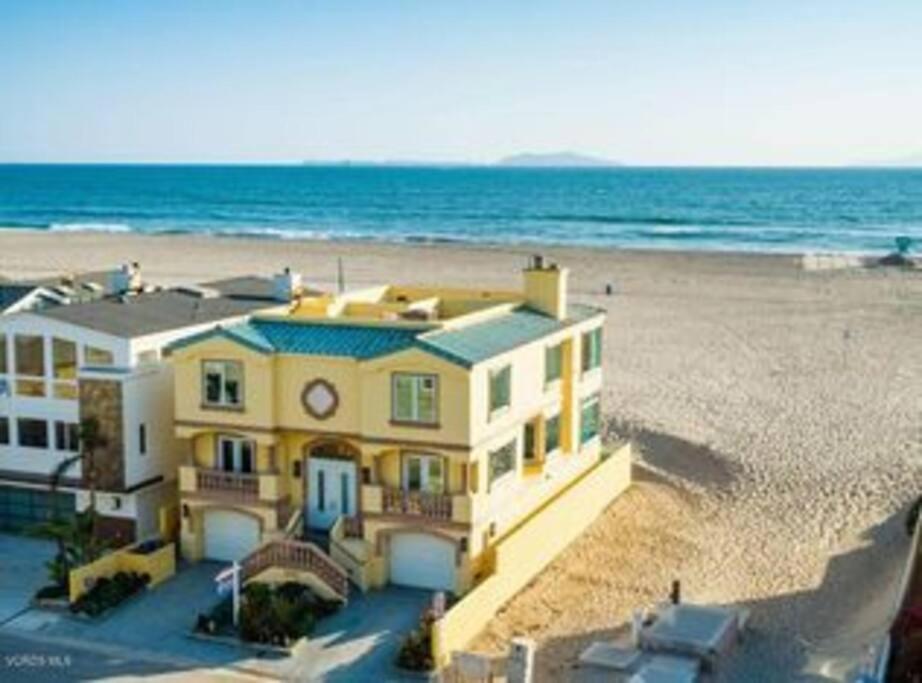 B&B Oxnard - Stunning Hollywood Beach Ocean Front Home-0xnard - Bed and Breakfast Oxnard