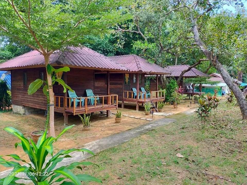 Eco Bungalow - B&B Ko Phayam