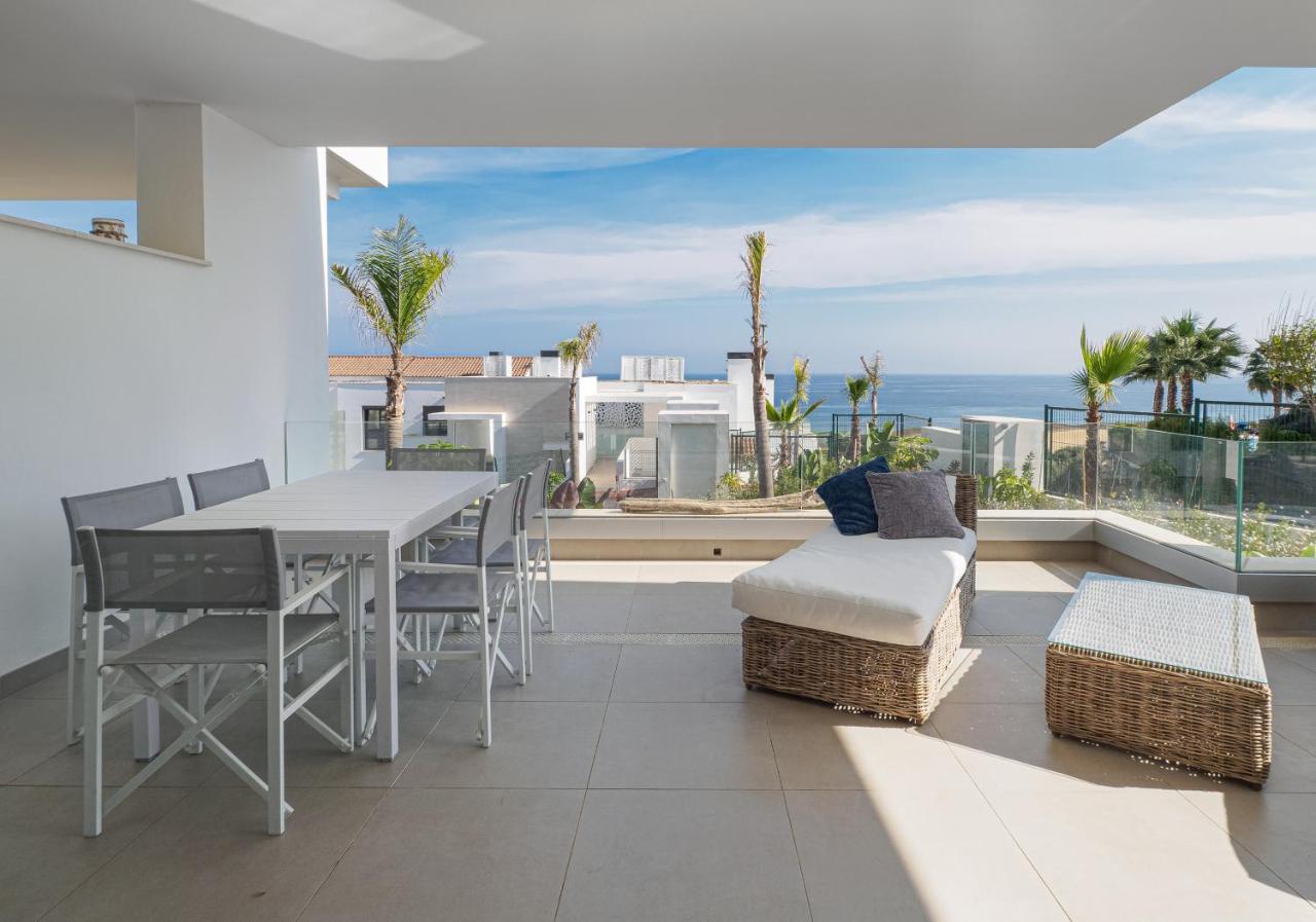 The Links II 2323 Appartment with sea view - B&B Alcaidesa