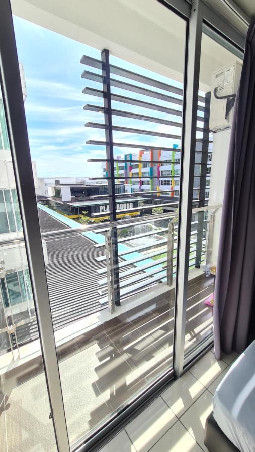 Aeropod 2 Queen Bed Near Airport & KK city Free Parking Netflix - B&B