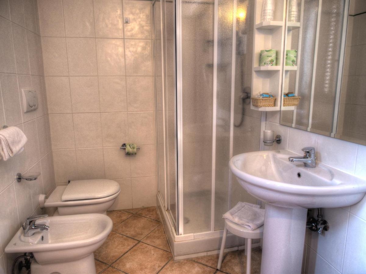 Doppelzimmer mit Terrasse und Meerblick