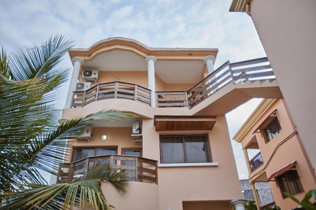 Appartement Charmant et Lumineux - B&B Pointe-Noire