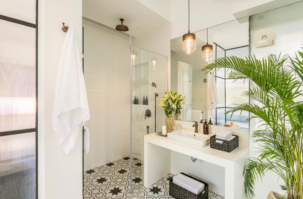 LaZamora | Luxurious | Pool | Wi-Fi | 10 min Beach