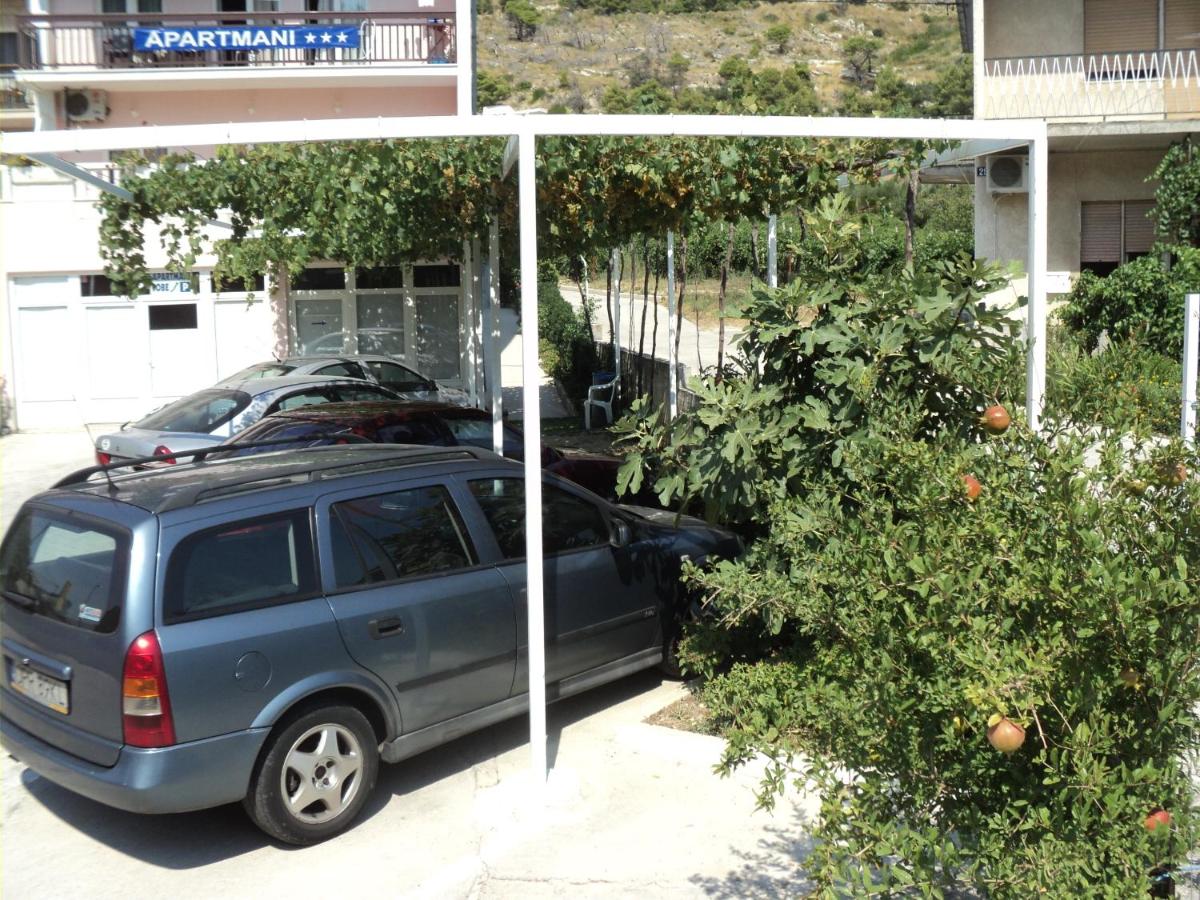Apartments Mihovil - B&B Omiš