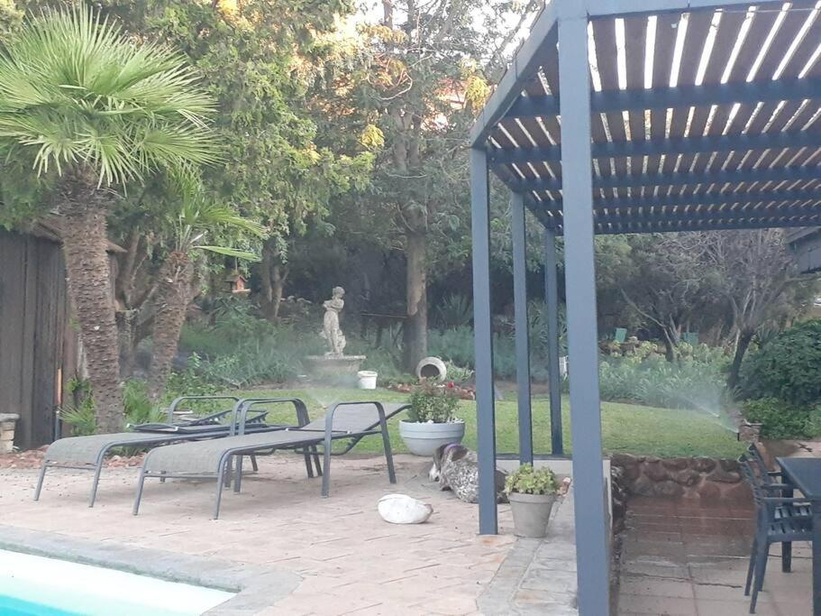 B&B Bloemfontein - No 7 en-suite accommodation - Bed and Breakfast Bloemfontein