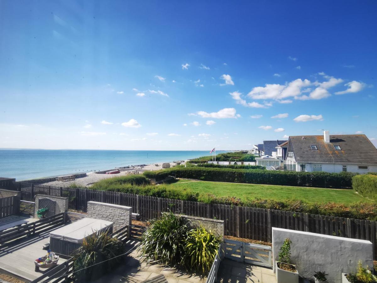B&B Chichester - Sea View 3 bedroom seaside property - Bed and Breakfast Chichester