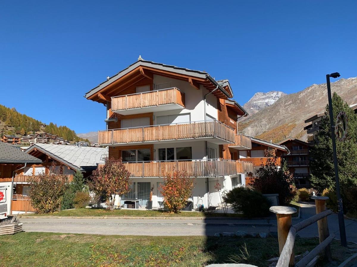 Luxury Apartment Romaine 1st floor - Ferienwohnung Saas-Fee