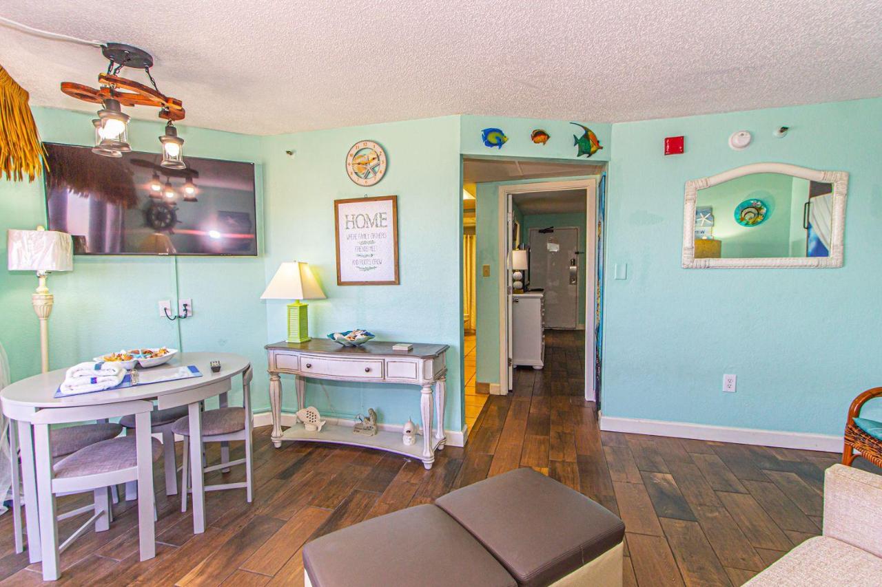 Ocean View King Suite Monterey Bay 1411 Sleeps 7 Guests - B&B Myrtle Beach