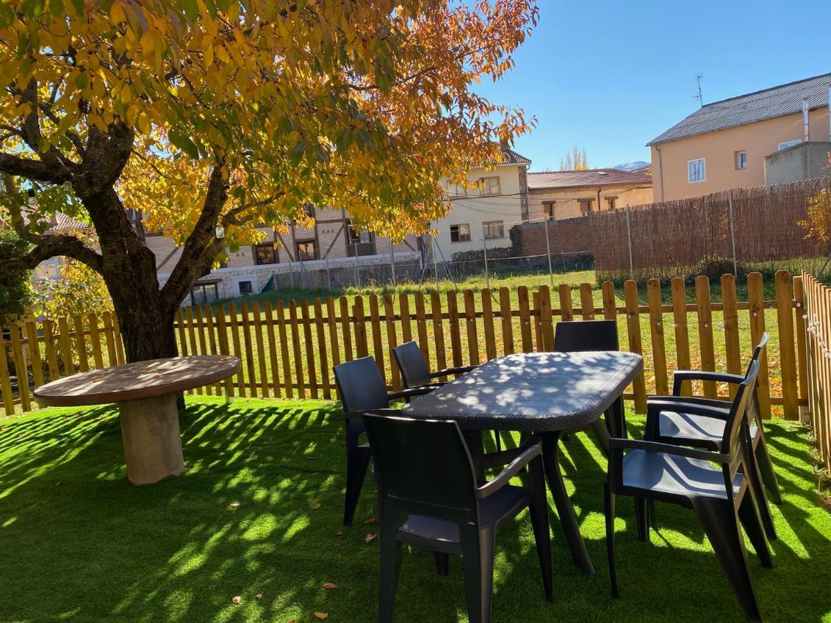 EL CHALET - Ferienwohnung Rascafría