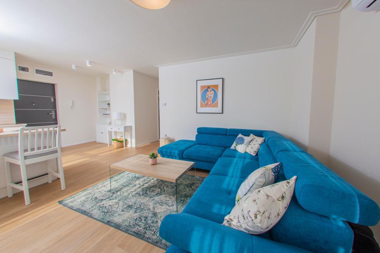 Sun terrace mini penthouse Bestern - Bed and Breakfast Szeged