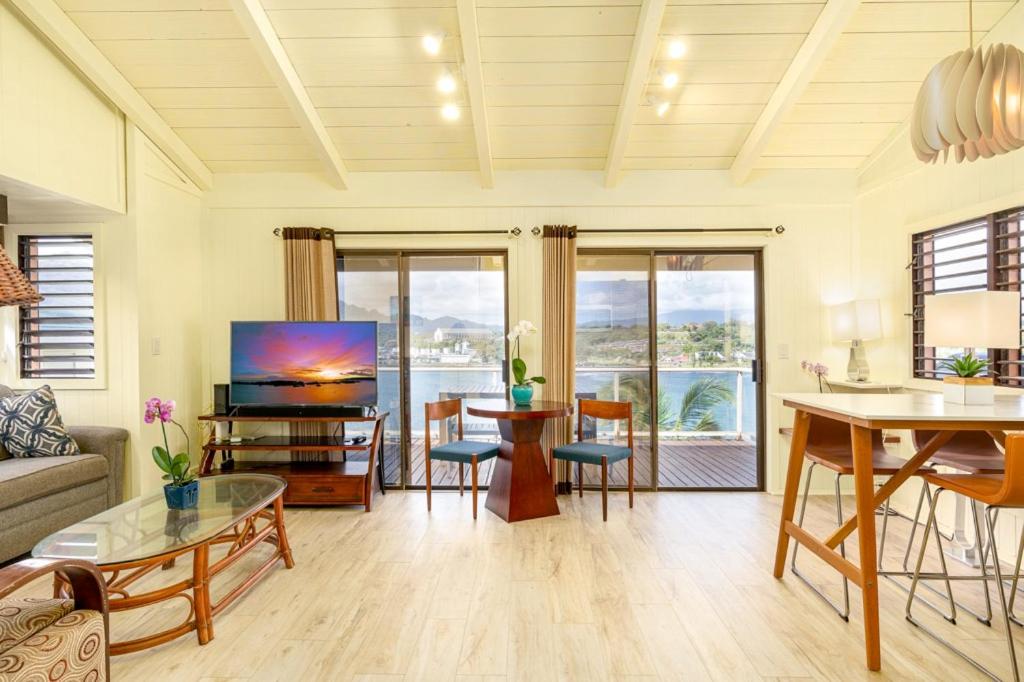 Pali Kai Cottage 17 A, Ocean Bluff, Nawiliwili - Ferienwohnung Līhuʻe